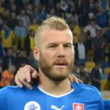 https://www.bsc-eintracht-suedring.de/wp-content/uploads/2017/10/team_member_09-160x160.jpg